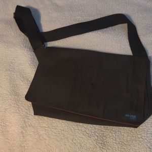 Jack's spade messenger bag